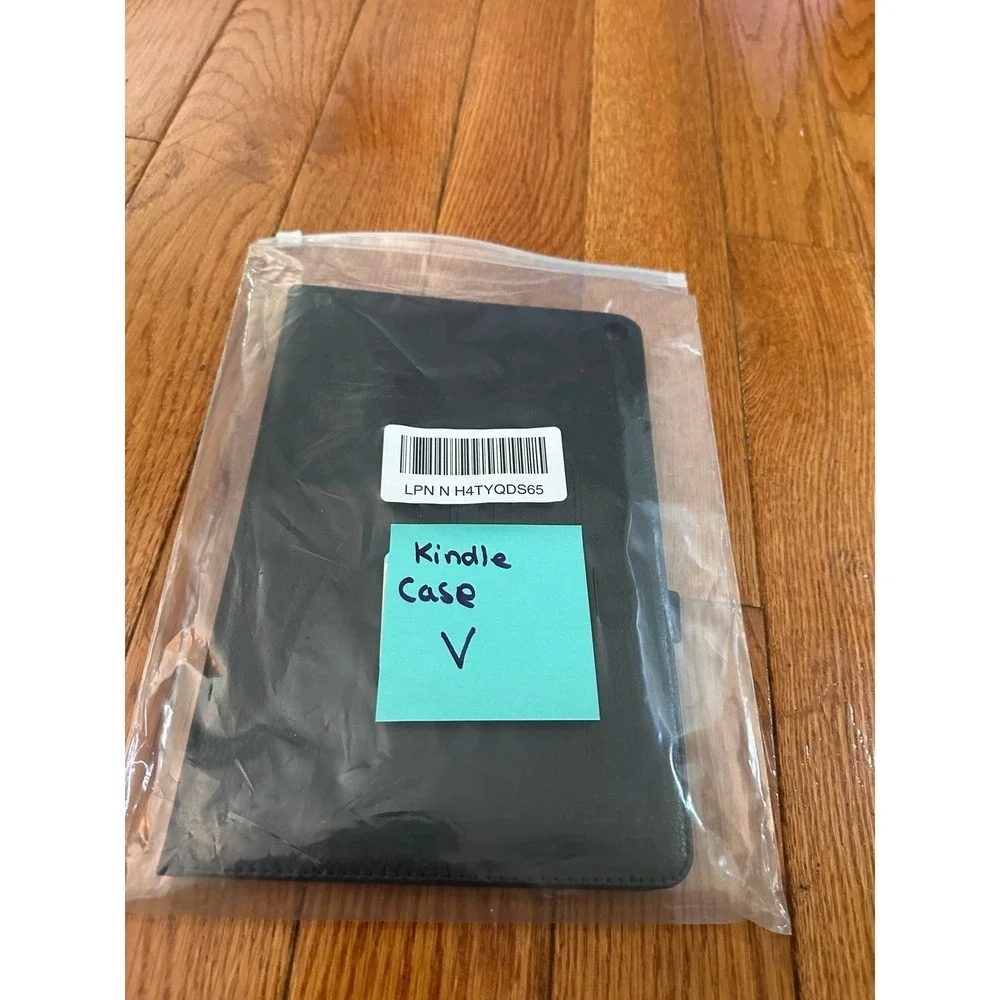 Amazon All-New Kindle Fire HD 10 2023 Tablet Smart Cover, Ultra Slim Folio Stand